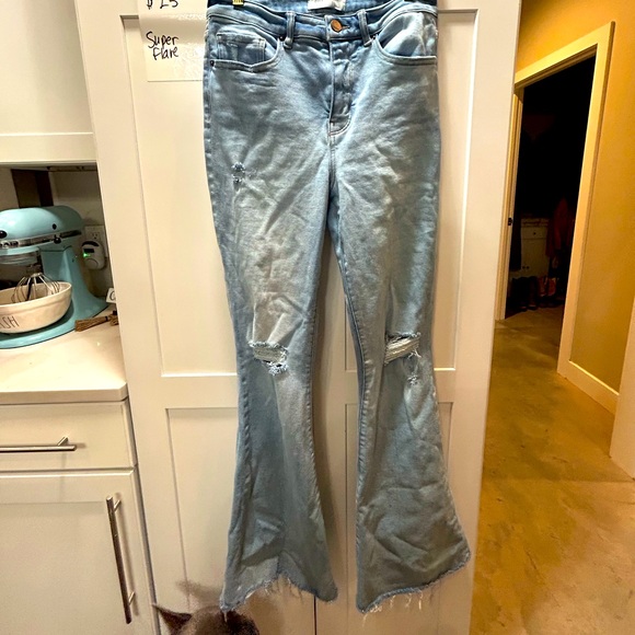 BKE Billie 30x34 Super Flare Jeans - Picture 1 of 2